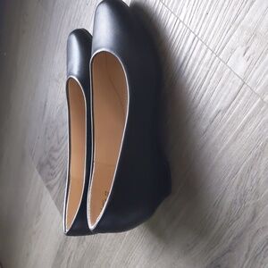 Dream pairs Mila kitten pumps 5